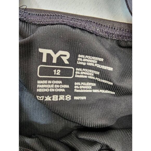 TYR Women's 12 Solid Square Neck Controlfit Chlorine Resistant One Piece Swimsui - Picture 6 of 9